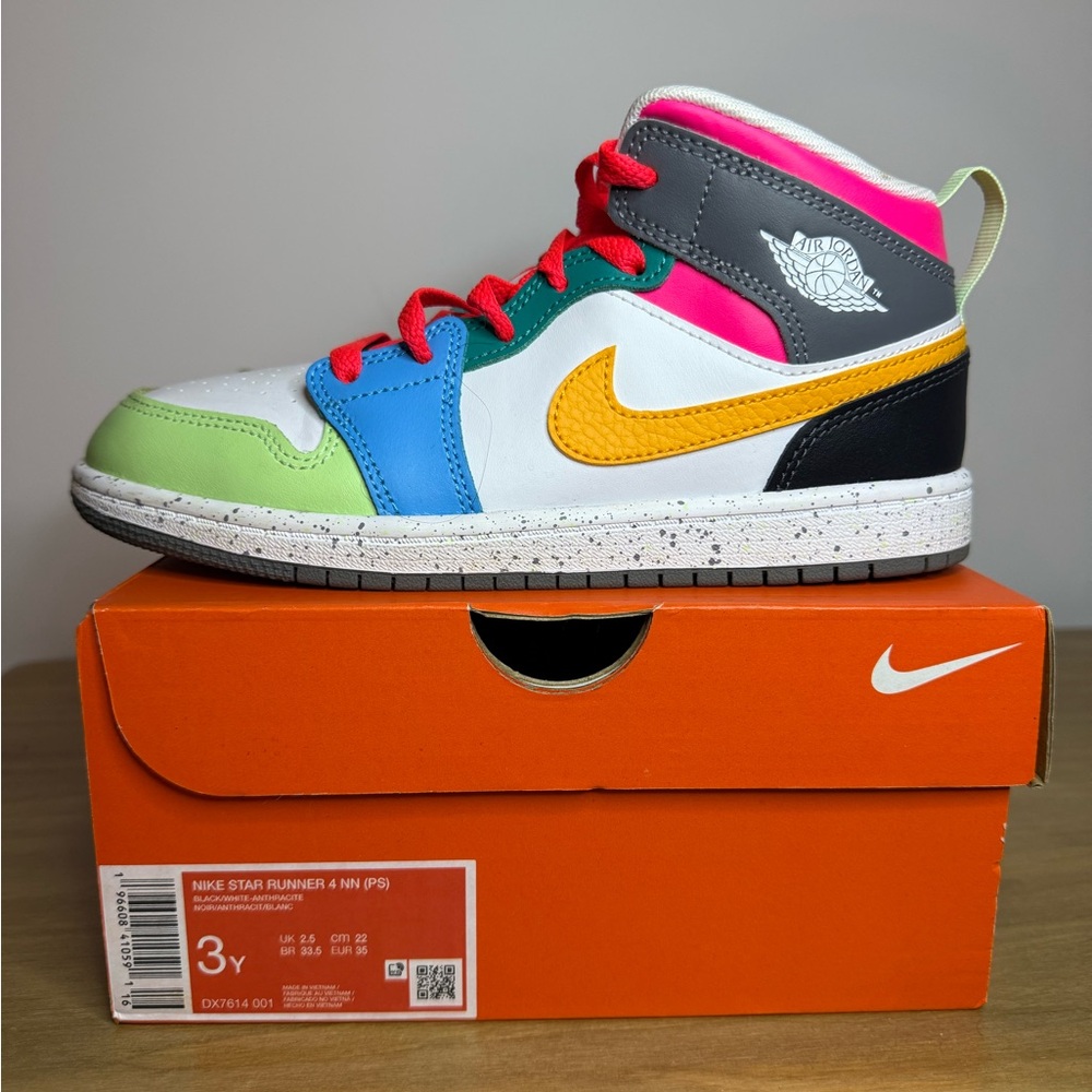 Nike Air Jordan 1 Mid SE "White/Dark Shadow/Hyper Pink/Taxi" Size 3Y